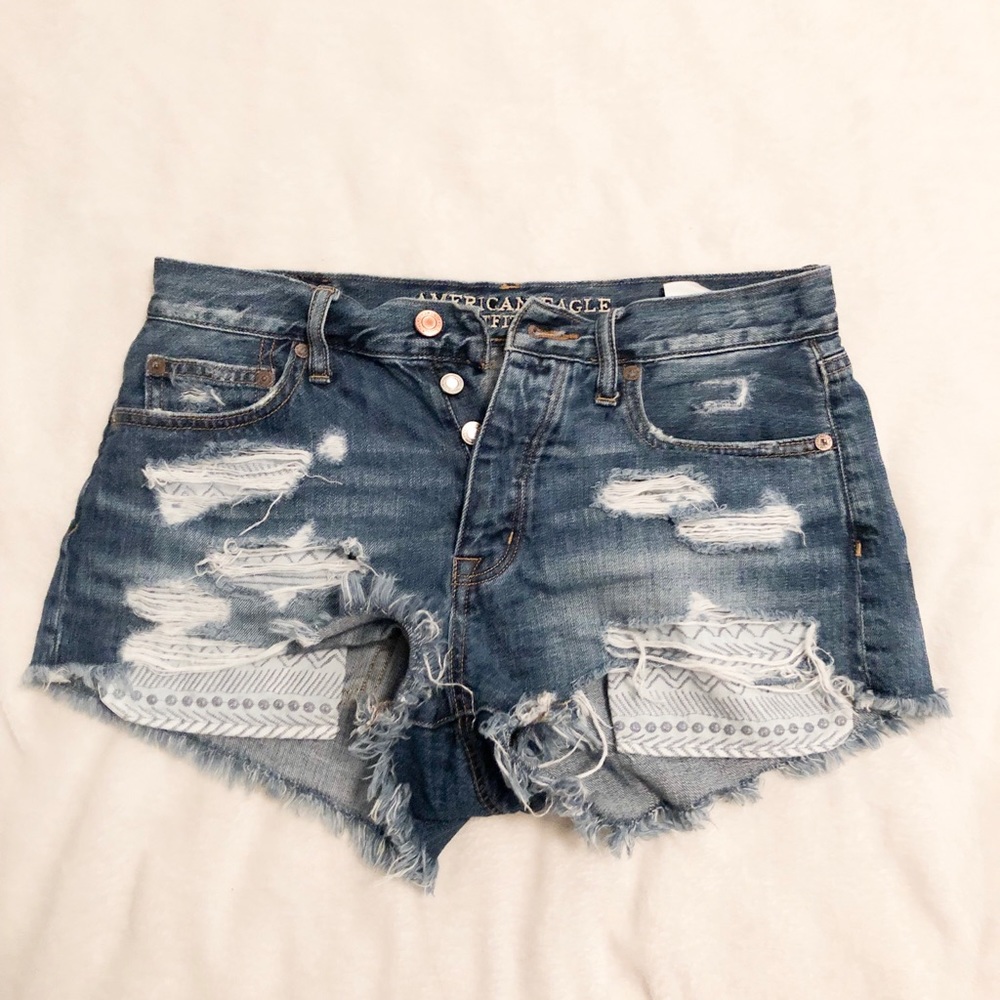 American Eagle Hi-Rise denim short